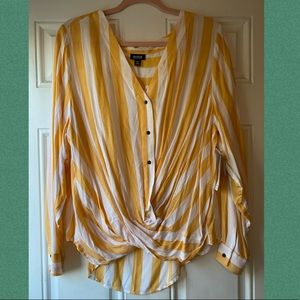 ❗️NWT❗️XXL Yellow & White striped shirt